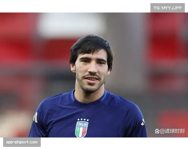 消息:包括托纳利在内的多名意大利国脚参与拍摄联盟宣传片,用于下一轮全球转播权推介